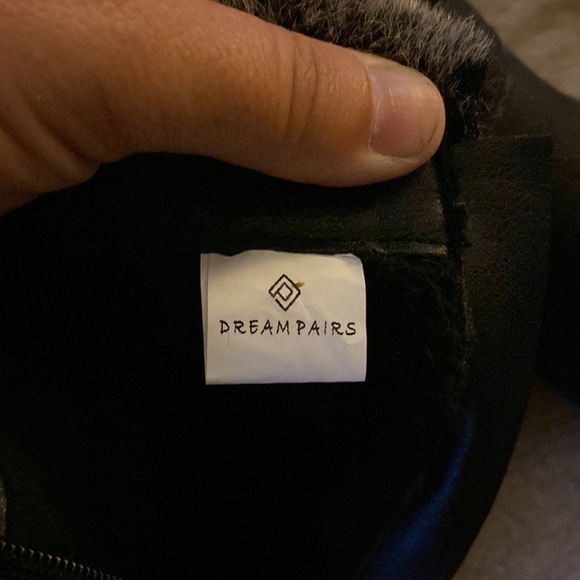 Winter boots - Picture 2 of 3